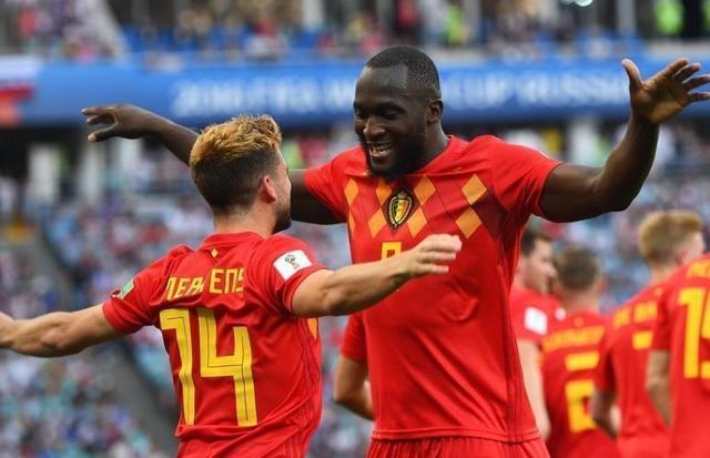  劳塔罗戴帽屠榜，国米狂胜升至榜首  