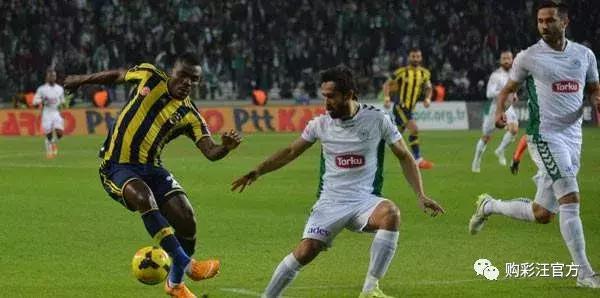 科隆中场核心复出激活进攻体系，  