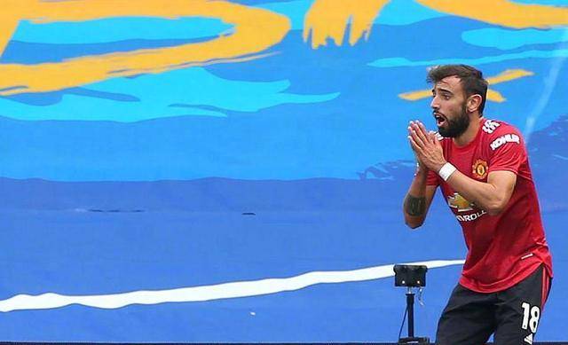 阿森纳险胜曼城，特罗萨德绝杀丁丁门柱救主  